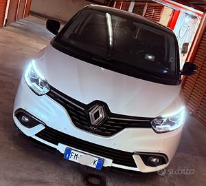 SCENIC Bose SERIE  4 autom.