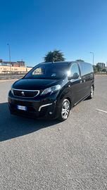 Peugeot Traveller business vip/spacetourer