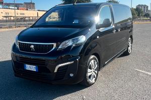 Peugeot Traveller business vip/spacetourer