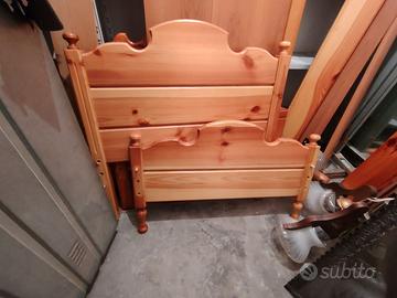 Letto in pino singolo