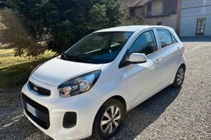 Auto Kia Picanto
