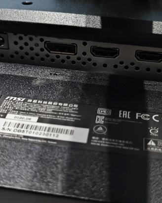 Monitor MSI 32" curvo. 