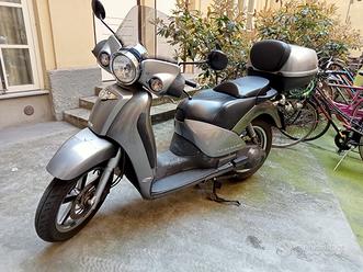 Aprilia Scarabeo 250 - 2005