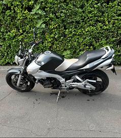 Suzuki gsr 600 - 2006