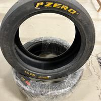 Pneumatici  Pirelli 235/40 R18 RK7B da corsa