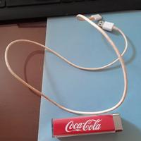 Power bank portatile con design Coca-Cola.