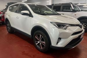 Toyota RAV 4 Rav4 IV Rav4 2.0 d-4d Lounge