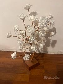 Albero con rose