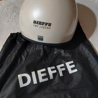 casco per moto e motorino 