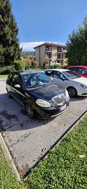 Lancia Y