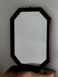 Specchio ottagonale.