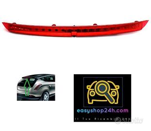 FANALE LUCE TERZO STOP POSTERIORE PER LANCIA DELTA