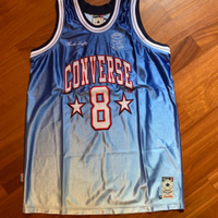 Chuck Taylor basket