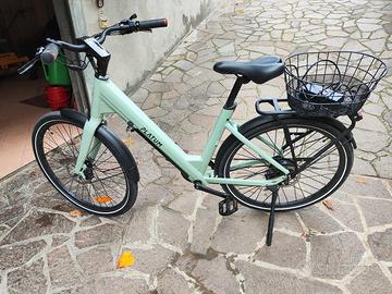 Bici elettrica Platum,pari al nuovo