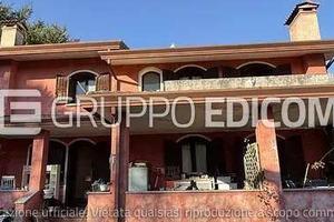Immobile in asta di 248 m² con più di 5 locali a Z