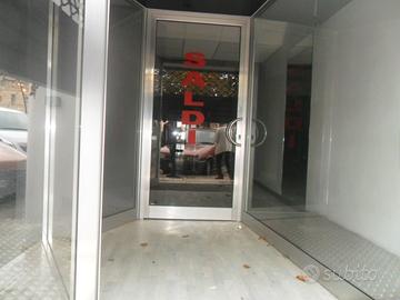 Locale commerciale 110mq Centro PAESE