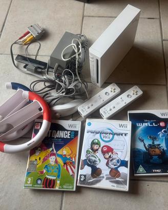 Nintendo Wii console + giochi e volanti x Mario