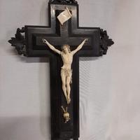 CRISTO  SU CROCE LIGNEA EBANIZZATA
