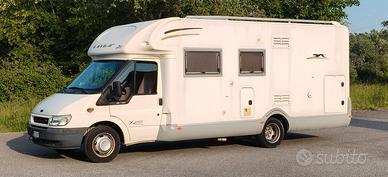 Camper Semintegrale Laika X695R