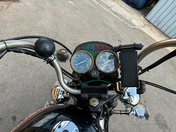 Moto guzzi V350