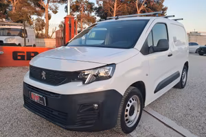 Peugeot Partner 1.5 BlueHDi 130CV*ATTREZZATO*3 POS