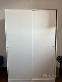 Armadio bianco Ikea due ante scorrevoli