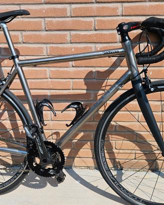 bicicletta titanio Vetta dedacciai