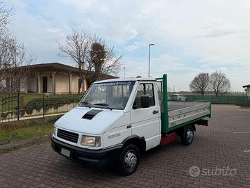 Iveco Daily 2.5D 30-8 Portata 1200KG