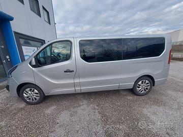 Opel Vivaro Passo Lungo