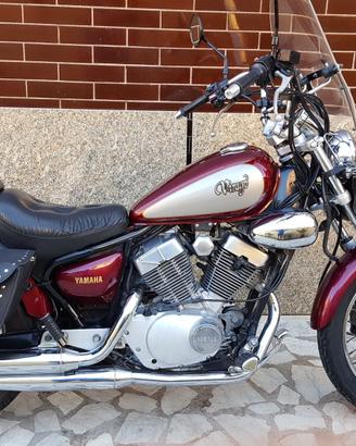 Moto Yamaha Virago XV250 1996 accessoriata