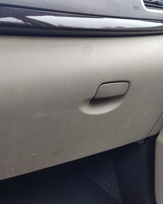 Cassetto portaoggetti RENAULT SCENIC del 2009