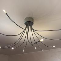 Lampadario a 12 bracci