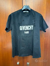Givenchy t shirt nuovo