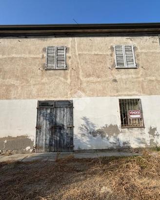 VILLA SINGOLA A FUSIGNANO