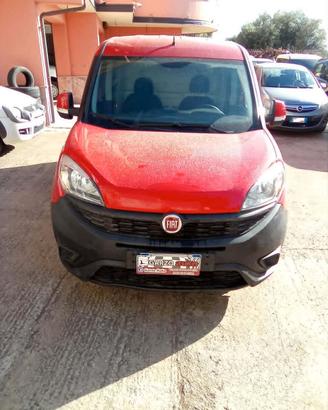 Fiat doblò 1.3 mjt 95cv con porta laterale e clima