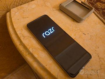 Motorola razr50 256 gb