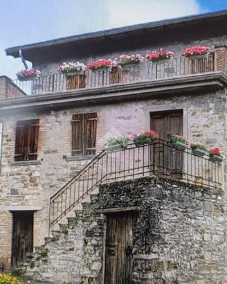 RUSTICO A CORNIGLIO