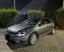 VOLKSWAGEN Golf 7ª serie - 2017