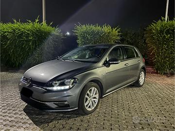 VOLKSWAGEN Golf 7ª serie - 2017