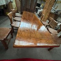 Set tavolo grande in rovere e 8 sedie con cuscini