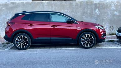 Opel Grandland X (full optional)