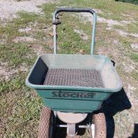 seminatrice manuale a spinta