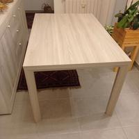 Tavolo soggiorno/cucina