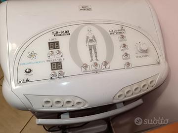 Apparecchio per pressoterapia