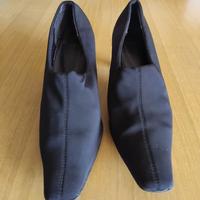 Scarpe eleganti con tomaia elasticizzata