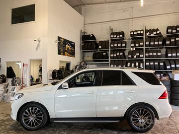 Cerchi NUOVI Mercedes ML raggio 20 cod.2823