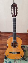 Chitarra acustica 3/4 come nuova con custodia 