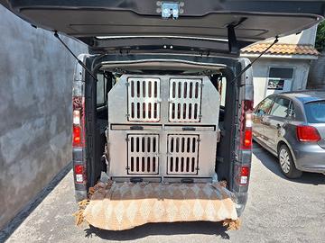 kennel per furgone 9 posti.