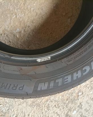 pneumatici 235/60 R17  102V