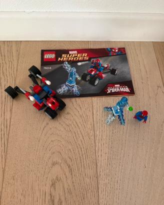 Lego 76014 moto-ragno vs electro